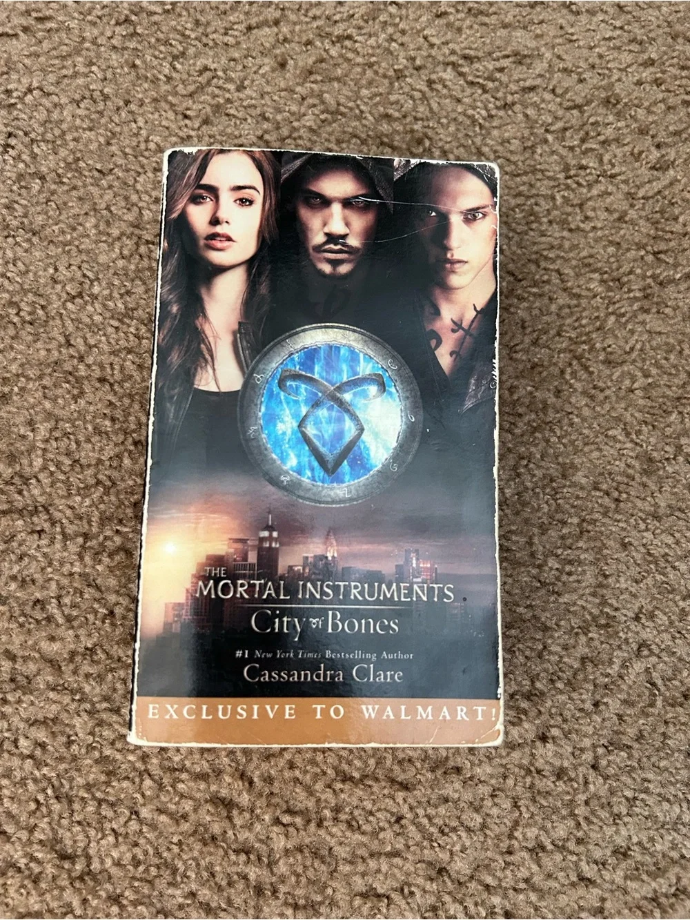 The Mortal Instruments Set by Cassandra Clare.